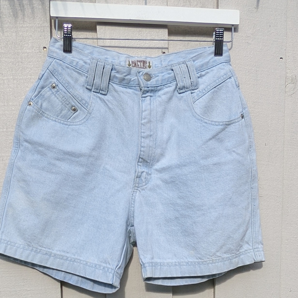 Cactus vintage mom shorts